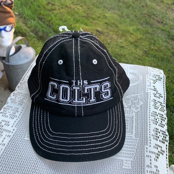Colts Cap Pre owned - Picture 1 of 3